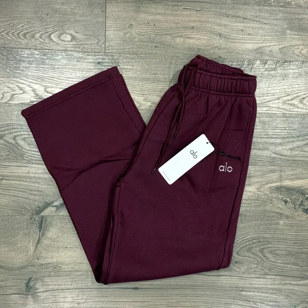 Alo Yoga Accolade‎ Straight Leg Sweatpant Wine Red Fleece Pants Medium NEW